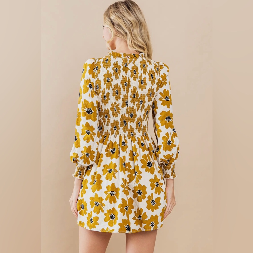 Women's Floral Printed Long Sleeve Mini Dress - Picture 5 of 6